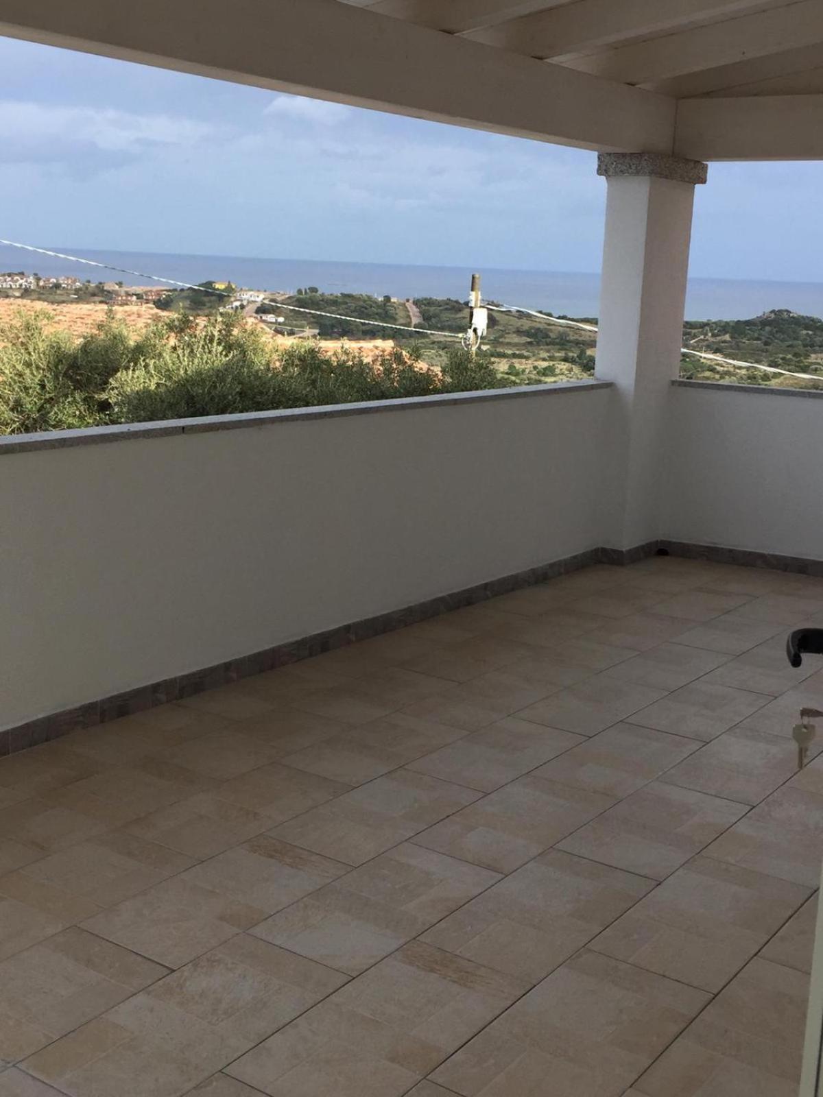 Attico Vista Mare Βίλα Tanaunella Εξωτερικό φωτογραφία